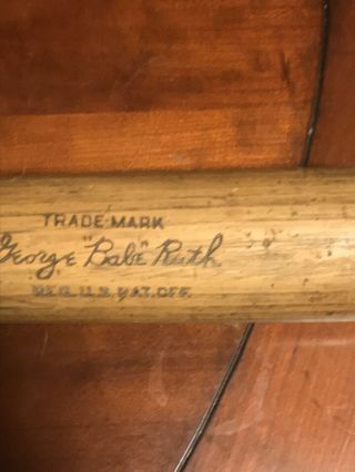 1930’s Era George Babe Ruth Louisville Slugger Bone Rubbed BR 40,  35 Inch Bat 3
