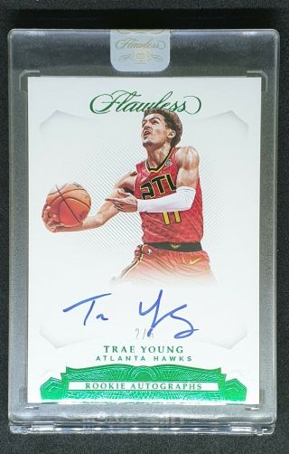 2018 - 19 Panini Flawless Trae Young Rookie Autograph Green 2/5 Hawks Auto