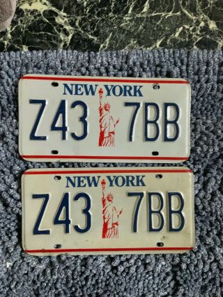 York Statue Of Liberty License Plate Pair