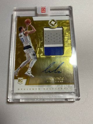 2018 - 19 Panini Opulence Luka Doncic Rookie Patch Auto Gold /25 3 Color Ssp