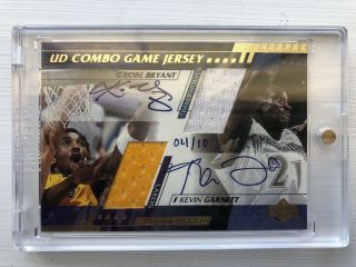 2001 Upper Deck Ud Combo Kobe Bryant Kevin Garnett Dual Auto Jersey Card 4/10
