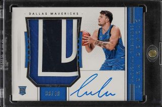 2018 National Treasures Horizontal Auto Patch /49 Luka Doncic 127 Rookie Rc Rpa