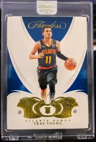 2018 - 19 Flawless Trae Young Diamond Rc 07/10 Rookie Gold Rare