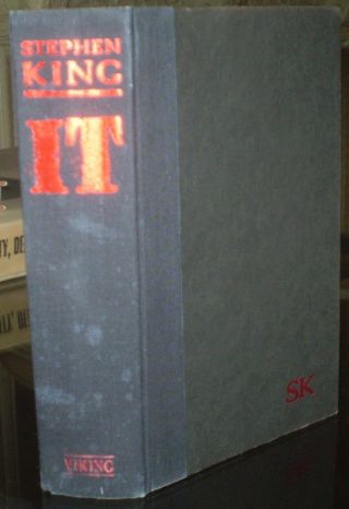 STEPHEN KING,  IT,  1986,  FIRST EDITION,  FIRST PRINTING,  UNCLIPPED DUST JACKET 3