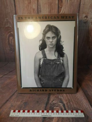 In The America West – Richard Avedon (first Edition,  1985)