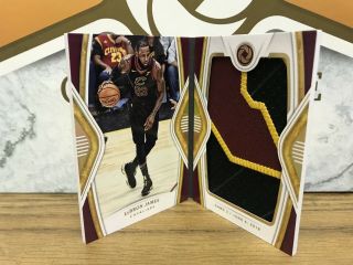 18/19 Opulence Basketball Lebron James Finals Game Worn Patch Booklet 14/16 Cavs