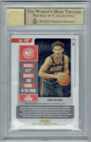 2018 - 19 Panini Contenders Cracked Ice Rookie Ticket Trae Young Auto BGS 9.  5 2