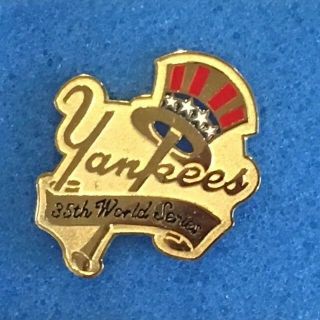 1998 York Yankees World Series Baseball Press Pin San Diego Padres Balfour