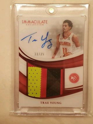 2018 - 19 Trae Young Panini Immaculate Rc Auto On Card 3 Color Jersey Patch 22/25