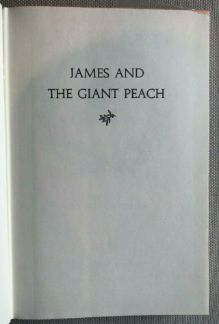 Roald Dahl James and the Giant Peach First Edition 2
