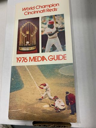 1976 Cincinnati Reds Media Guide Yearbook World Series Champions Big Red Maxhine