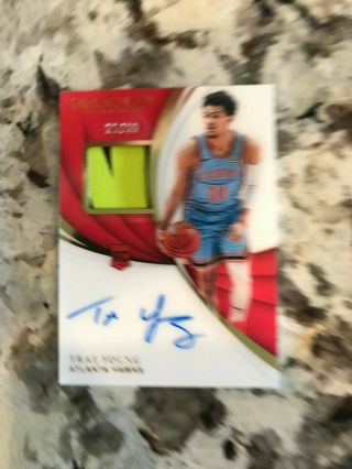 2018 - 19 Immaculate Trae Young Rc Rpa Auto 25/99