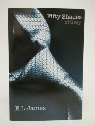 Signed 1st Edition " Fifty Shades Of Grey " E L James / 2011 Writer 