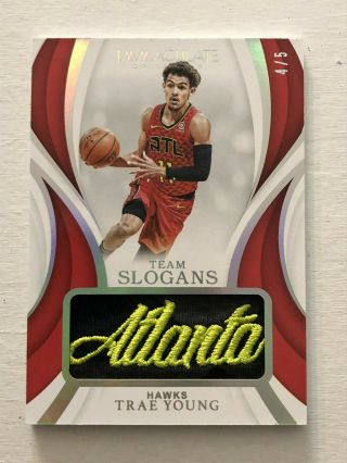 2018 - 19 Panini Immaculate Fotl Trae Young Rookie Team Slogans 4/5 Rc Hawks
