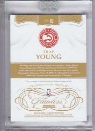 Trae Young 2018 - 19 Flawless RC Base Diamond 16/20 2