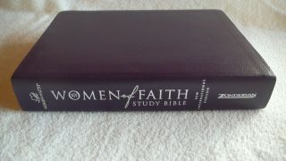 Women Of Faith Study Bible Niv Version Burgundy Bonded Leather