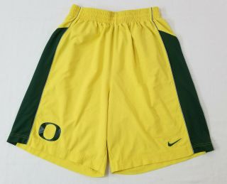 Oregon Ducks Football Team Issued Nike Running Workout Gym Shorts Men 