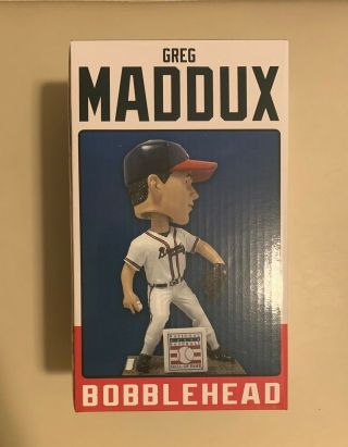Greg Maddux Atlanta Braves Hall Of Fame (hof) Bobblehead Sga