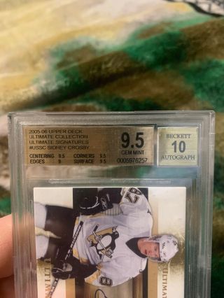Sidney Crosby Rookie Ultimate Signatures Graded 9.  5/10 2