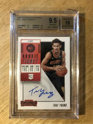 2018 - 19 Panini Contenders 142 Auto Trae Young 9.  5/10