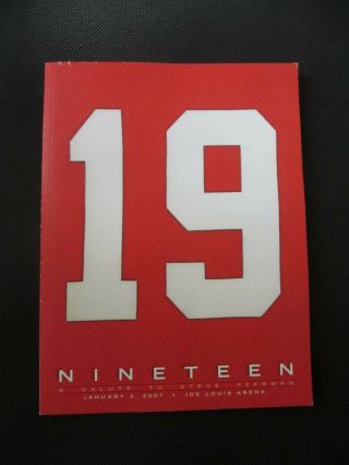" 19 " Nineteen: A Salute To Steve Yzerman By Bob Duff,  Limited Edition Paperback