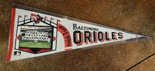 Vintage 1971 Baltimore Orioles Team Photo Pennant