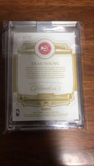 2018 - 19 Panini Flawless Trae Young Rookie Rc Autographs Auto Red 01/15 SSP 2