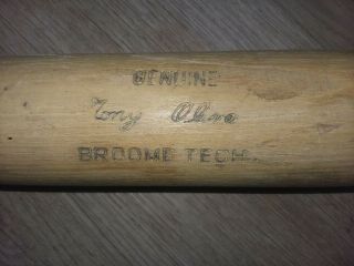 Tony Olivia PROFESSIONAL Model Baseball Bat k55 Louisville Slugger 1965 - 1973 3