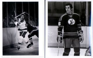5 - Vintage photos,  Team issued of Kansas City Scouts N.  H.  L.  first year players 2