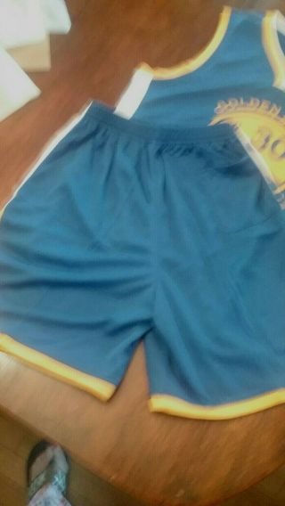 Golden State Jersey and Short Set Curry 30 for boy size XL with tags 3