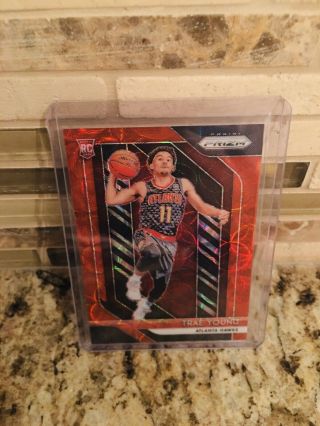2018 - 19 Prizm Choice Red Trae Young RC Silver Hawks 49/88 3