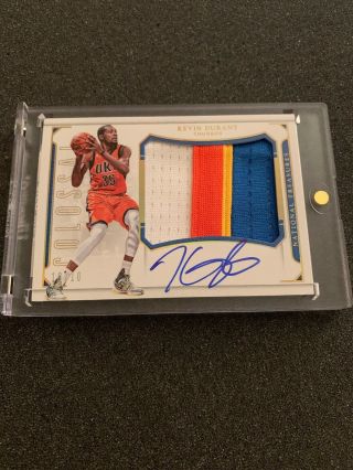 2015 - 16 Colossal National Treasures Kevin Durant Auto Patch /10
