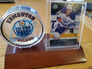 2015 16 Ud Connor Mcdavid Young Guns Signed Acrylic Oilers Hockey Puck Signed