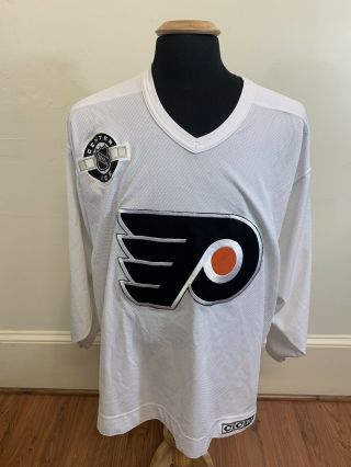 Philadelphia Flyers Ccm Authentic Center Ice Sewn Jersey Size Xl White (stains)