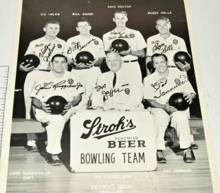 Vintage 1961 - 1962 Stroh ' s Beer Bowling Team B/W 8x10 Team Photo in Detroit Bowl 2
