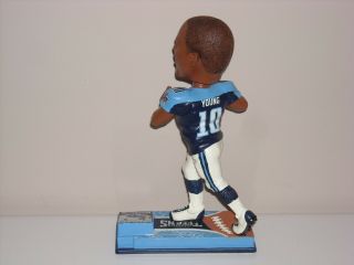 VINCE YOUNG Tennesse Titans Bobble Head 2007 On - Field Limited Edition NFL 2