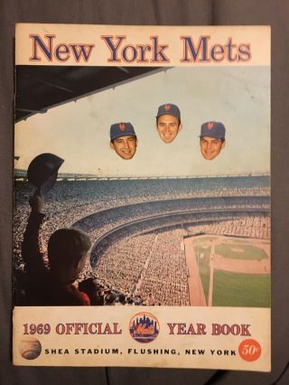 1969 York Mets Official Yearbook Shea Stadium,  Flushing,  Ny 50 Cents