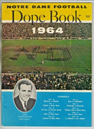 1964 Notre Dame College Football Dope Book Parseghian Huarte National Champions