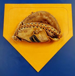 Vintage Wilson Carlton Fisk A2514 Youth Baseball Glove Right Hand Catchers Mitt.