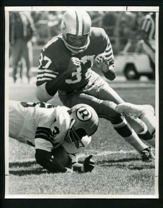 Jimmy Johnson & Larry Brown 1970 Press Photo San Francisco 49ers Redskins