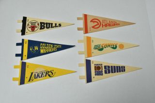 1970 ' s Vintage Complete Set of 18 NBA Mini Pennants 2