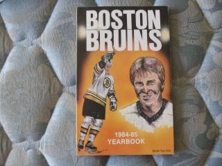 1984 - 85 Boston Bruins Media Guide Yearbook 1985 Ray Bourque Barry Pederson Ad