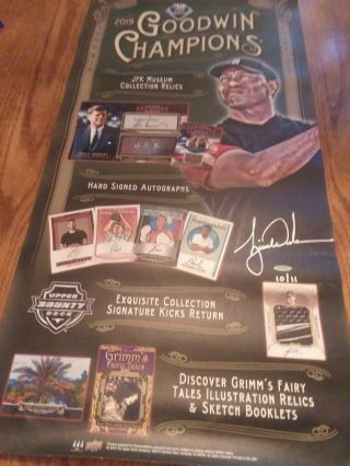 Tiger Woods Auto Ssp Upper Deck 2019 Goodwin 36x18 Canvas Low Numbered: 10/11
