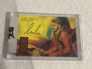 Luka Doncic 2018 - 2019 Court Kings Rookie Auto 3/99