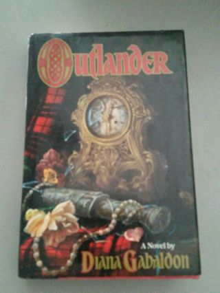 Outlander By Diana Gabaldon (1991) True 1st/1st Edition Hardcover Novel