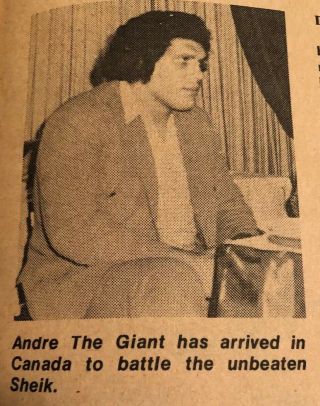 1974 BIG BOOK OF WRESTLING ANDRE THE GIANT THE SHIEK DUSTY RHODES RIP HAWK HOF, 2