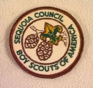 Vintage Bsa Boy Scouts Of America Round Sequoia Council Pine Cone Patch Badge