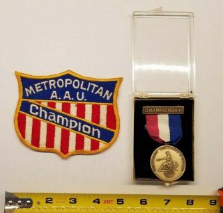 1958 Metropolitan Aau Wrestling Championships Medal & Patch
