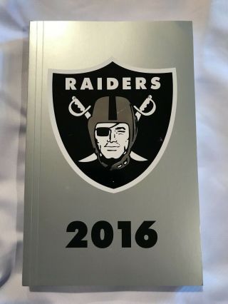 2016 Oakland Raiders Media Guide