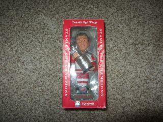Nwt Luc Robitaille Detroit Red Wings Nhl Hockey Bobblehead 2002 Stanley Cup